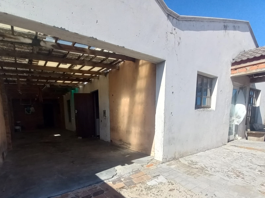 3 Bedroom Property for Sale in Rondevlei Park Western Cape